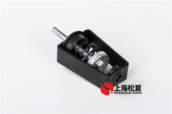 安装动臂弹簧减震器时必须注意什么？